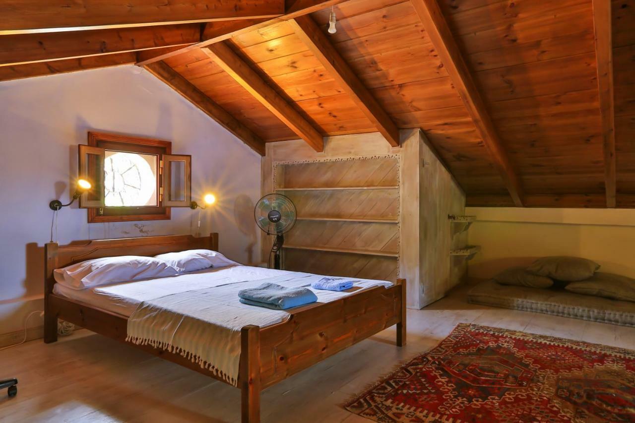 Meyísti Villa Pera Meria מראה חיצוני תמונה